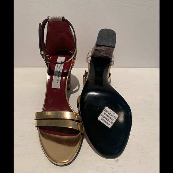 NWT PHILOSOPHY di LORENZO SERAFINI Gold heels - Picture 4 of 4